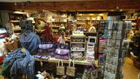 Souvenirshop in Luss