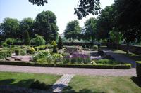 Osterlars Rundkirche auf Bornholm (Friedhof)