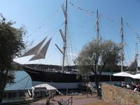 Blick auf Segelfrachter 