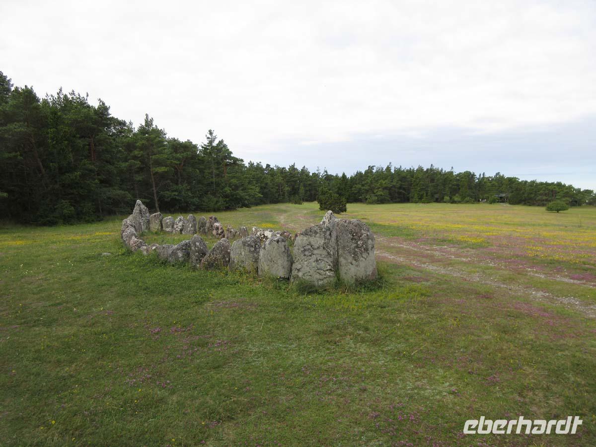 Schiffssetzung in Djupvik