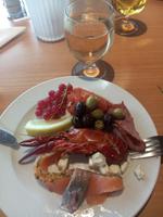 Unser Abendessen auf der Faehre