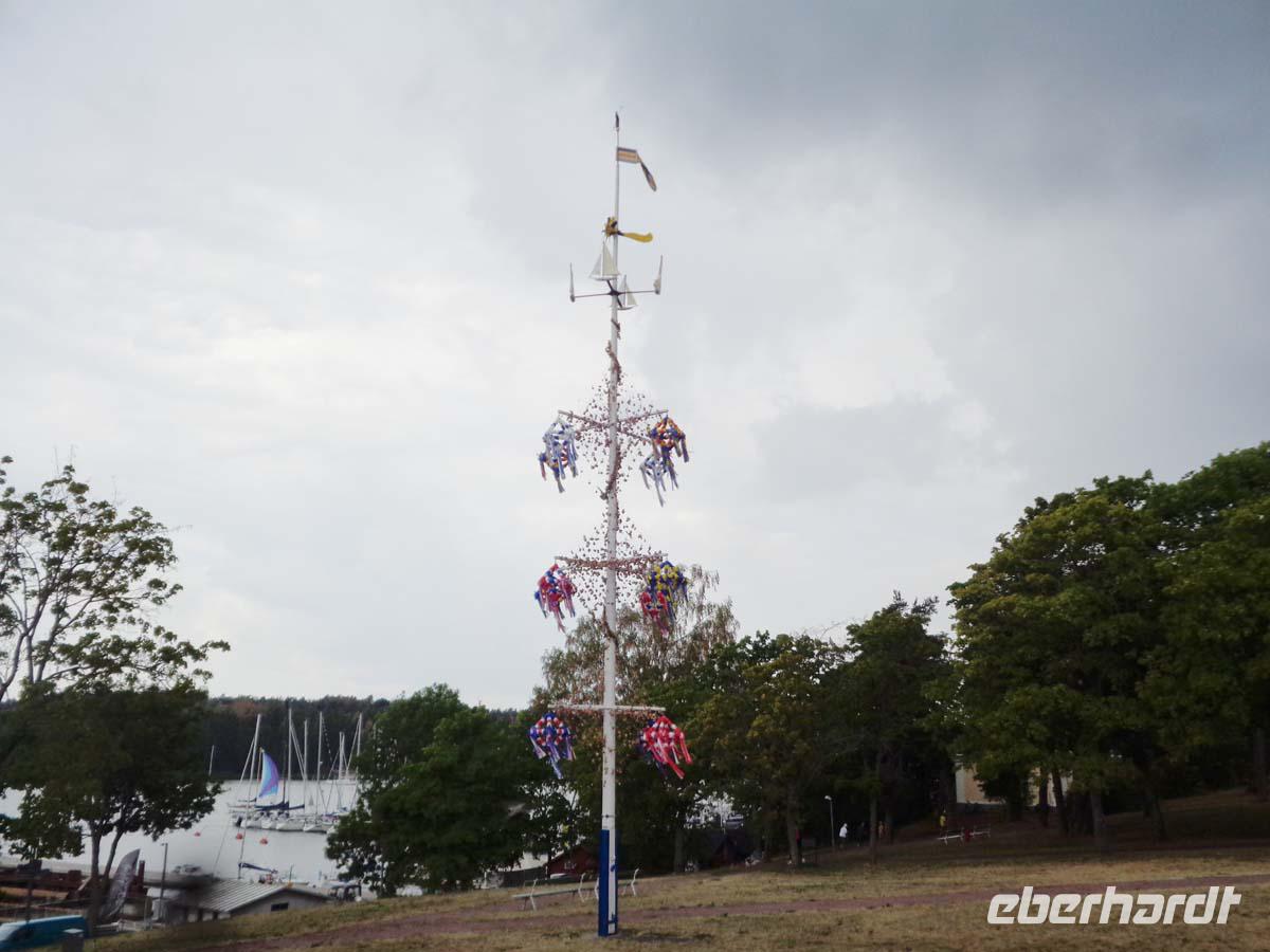 Midsommerbaum in Mariehamn
