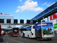 1044 Zwei Stunden vor Abfahrt ist die Warteschlange am Schwedenkai noch recht übersichtlich