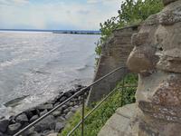 1260 Die Ruine“Näs slott“ an die Südspitze von Visingsö. Diese mittelalterliche Burg gilt als der erste Reichssitz der schwedischen Macht. 