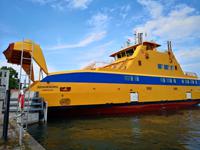 1272 Moderne Fähren ermöglichen einen schnellen Transfer