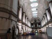 2034 Die Deckenkonsruktion wäre auch einer Kathedrale würdig