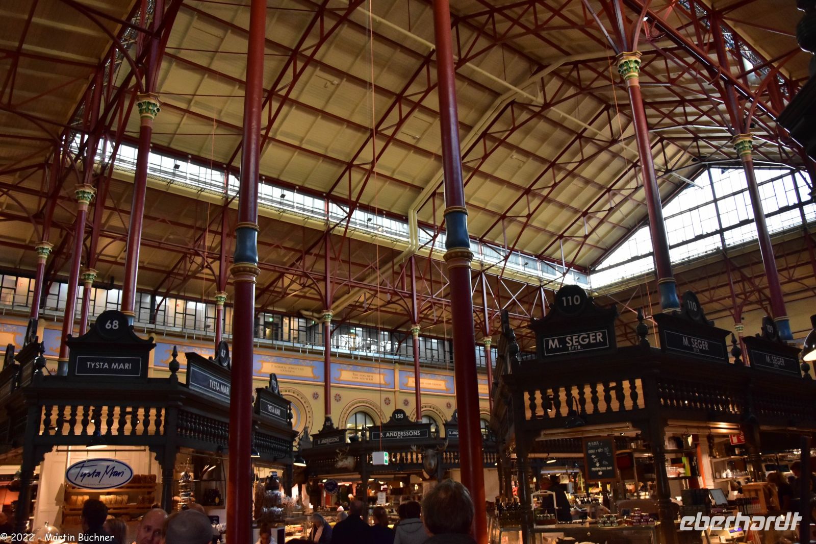Historische Markthalle Saluhall in Stadtviertel Östermalm