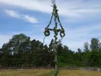 Bei der Vallstena: Kirche