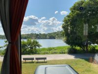 Blick auf dem Bus auf die Insel Djurgården mit der Villa Sirishov (konnte man unlängst kaufen)