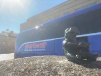 Die Ministatue von Karlsson auf dem Dach