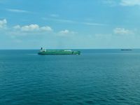 ...und der Zukunft, ein LPG getriebenes Schiff