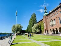 Göta-Kanal Stockholm Rathaus - Terrasse am Mälaren