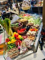 Göta-Kanal Stockholm Markthalle Saluhall - Farbenfrohe Vitamine