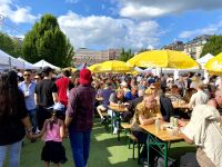 Göta-Kanal Stockholm - Thailandsfestivalen im Park Kungsträdgården