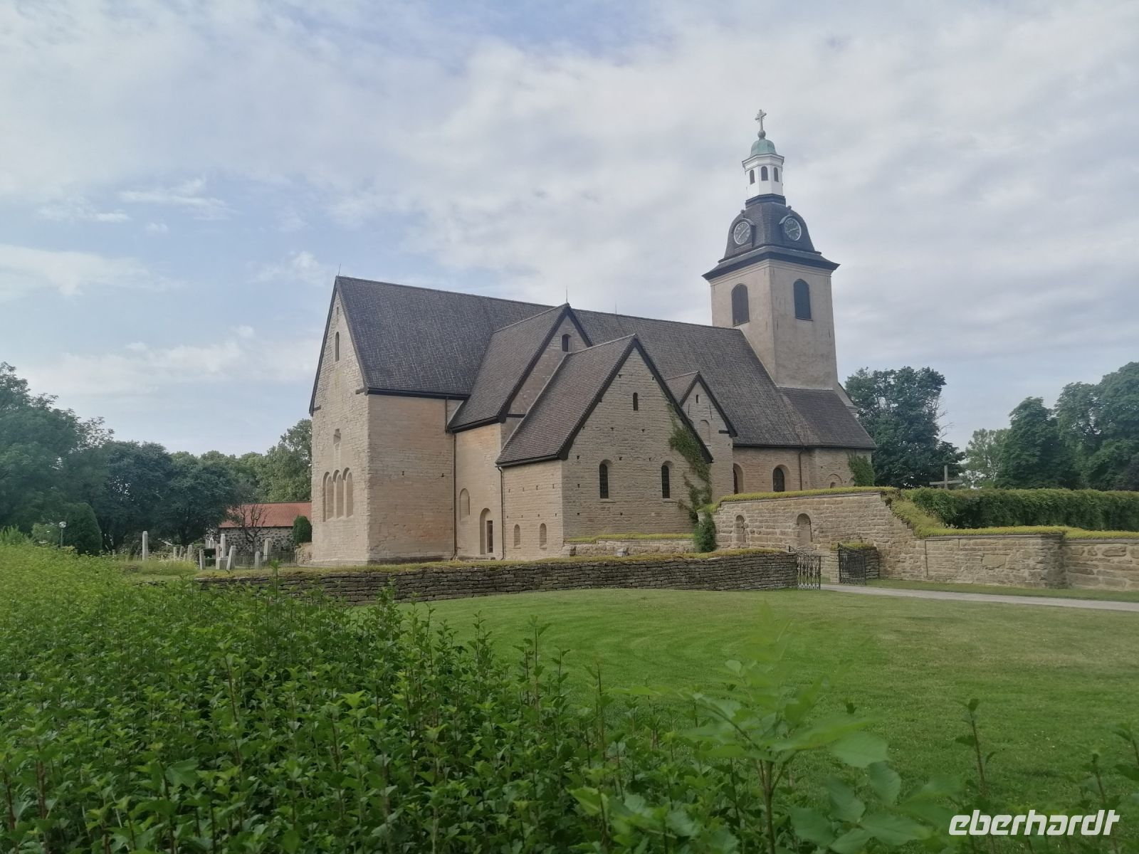 Besichtigung der Klosterruinen des Klosters Vreta und der Kirche