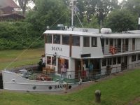 MS Diana beim Schleusen