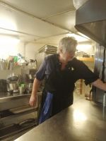 Führung durch die Bordküche auf MS DIana