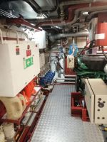 Führung durch den Motorenraum des MS Diana