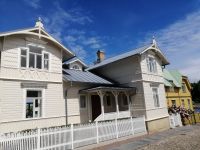 Gemeinsamer Spaziergang durch Marstrand