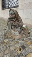 Kreuzfahrt Götakanal - Statue Obdachloser Fuchs in Stockholm