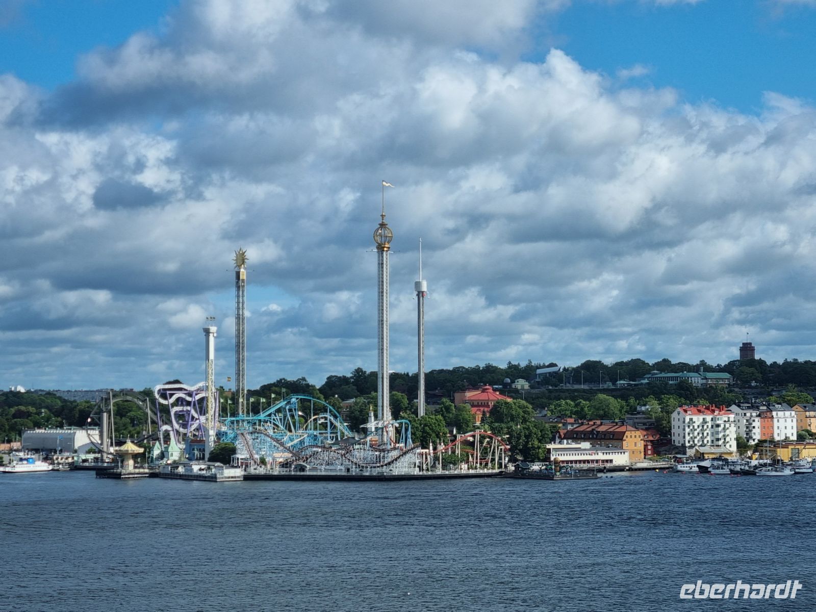 Blick von Södermalm zum Vergnügungspark Gröna Lund