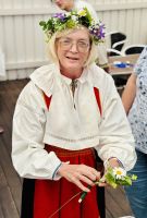 Tag 4 - Blumenkranzbinden am Mittsommertag