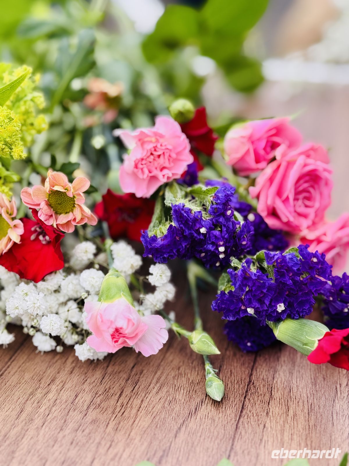 Tag 4 - Blumenkranzbinden am Mittsommertag