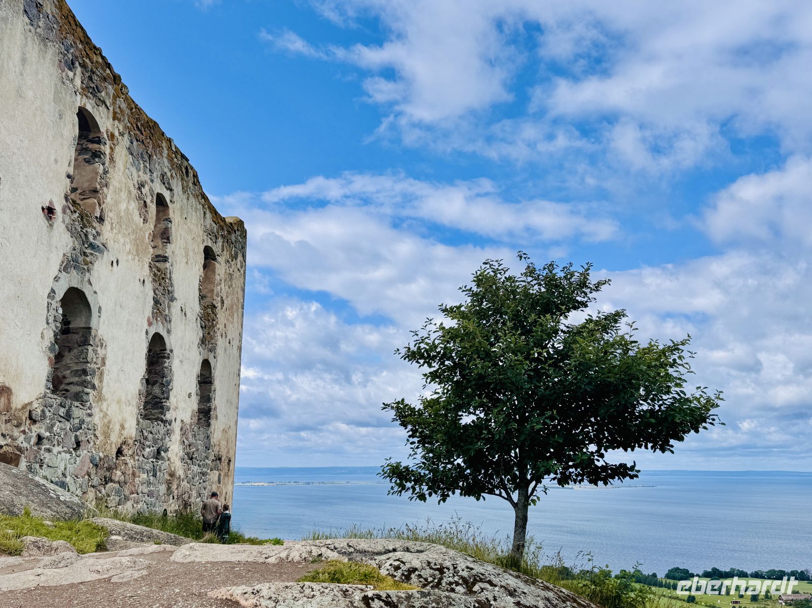 Tag 11 - Schlossruine Brahehus mit Blick zum Vätternsee