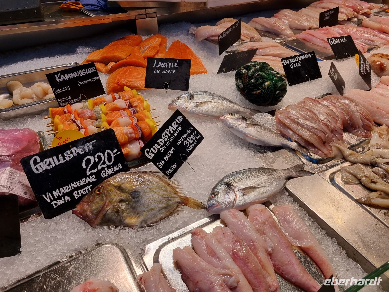 Besuch der Markthalle (Östermalms Saluhall)