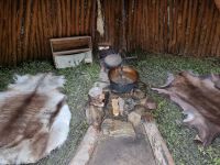 Freilichtmuseum Skansen - Innenraum eines Sami-Zeltes