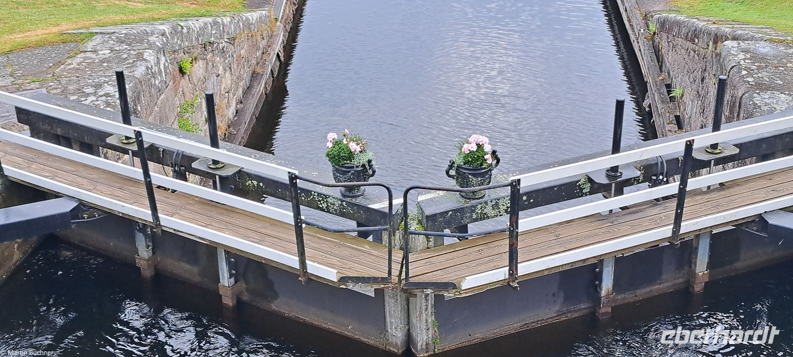 Göta Kanal Blumendeko - was sein muss, muss sein