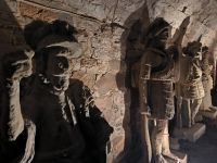 Versteinerte Krieger