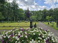 2026_Radreise_Schweden: Insel Visingsö - Blick zum Glockenturm &ndash; &copy; Dieter Braune (Eberhardt TRAVEL)