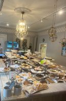 2026_Radreise_Schweden: Kuchenbufett von Taxinge &ndash; &copy; Dieter Braune (Eberhardt TRAVEL)