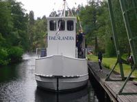 unser Schiff auf dem Kanal