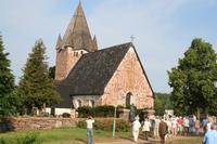 Kirche aus dem 11. Jhd.  in Finström