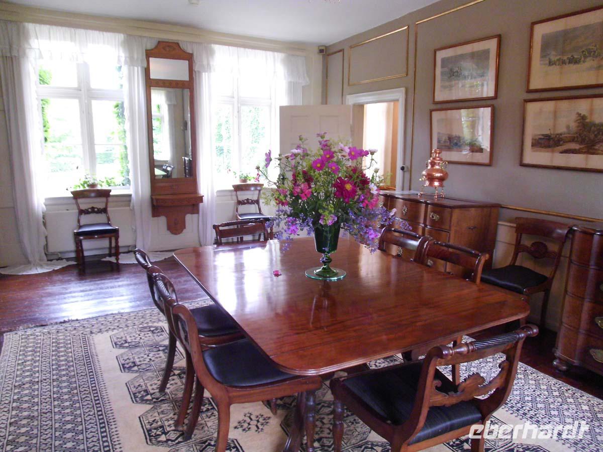 Blumen bei Karen Blixen &ndash; &copy;  (Eberhardt TRAVEL)