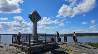Kreuzfahrt Götakanal - Kreuz des Ansgar auf der Wikingerinsel Birka
