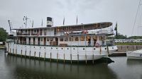 Kreuzfahrt Götakanal - MS Diana trifft die Wilhelm Tam an der Norsholms Schleuse