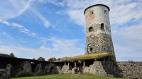 Kreuzfahrt Götakanal - Spaziergang an der Schlossruine Stegeborg
