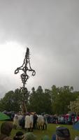 Majbaumsetzen im Skansen