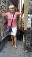 RL Ingrid in der schmalen Gasse Stockholm