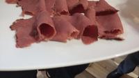 Stockholm-Kulinarik Elch warm geräuchert