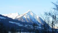 0099 Interlaken - Morgenstimmung - Blick zum Niesen