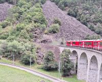 045 Ausflug mit dem Bernina Express - Fahrt über das Kreisviadukt in Brusio