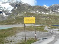 Fahrt mit dem Bernina-Express (Wasserscheide auf dem Bernina)