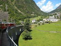 Fahrt mit dem Bernina-Express (Kreisviadukt von Brusio)