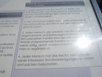 Interlaken-Spaziergang entlang der Ache