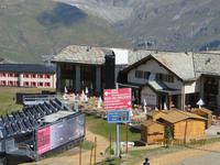 Riffelbergstation mit Blick aufs Theater
