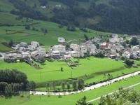 0119 Glacier-Bernina-Express- Fahrt mit dem Bernina-Express - Blick auf Poschavio